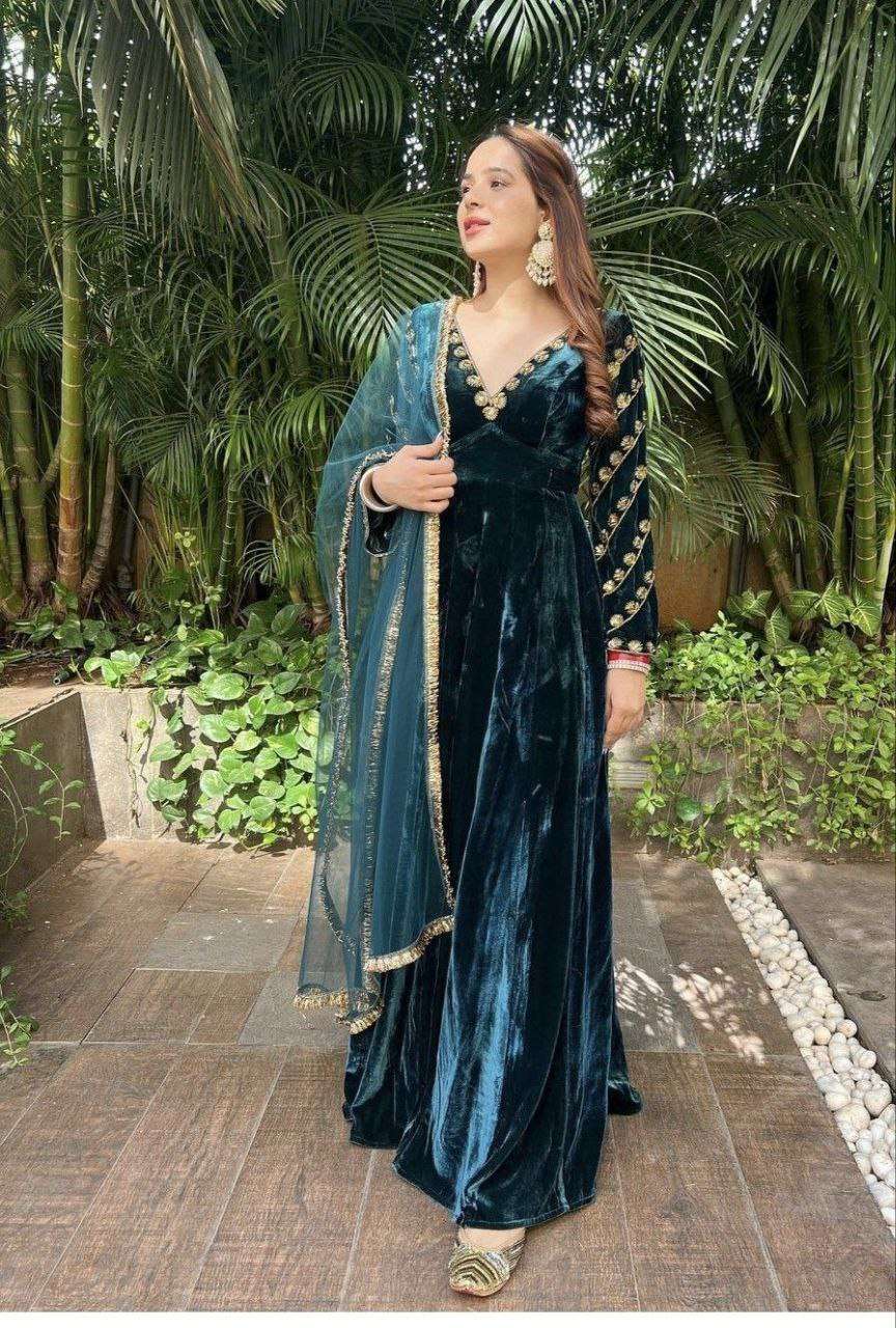 velvet dress women blue Designer Blue Velvet Gown for Women – 4 Mtr Flair, Round Neck & Embr – Kalodoro