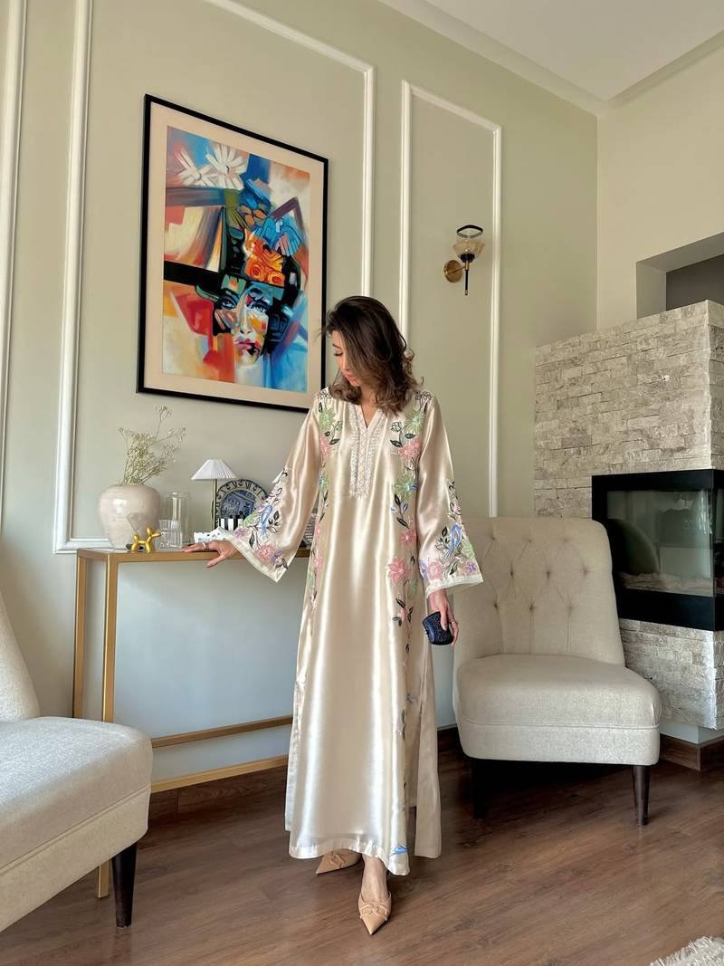 Ivory Embroidered Over Size Long Kaftan & Bottom With Dupatta For Festive Wear