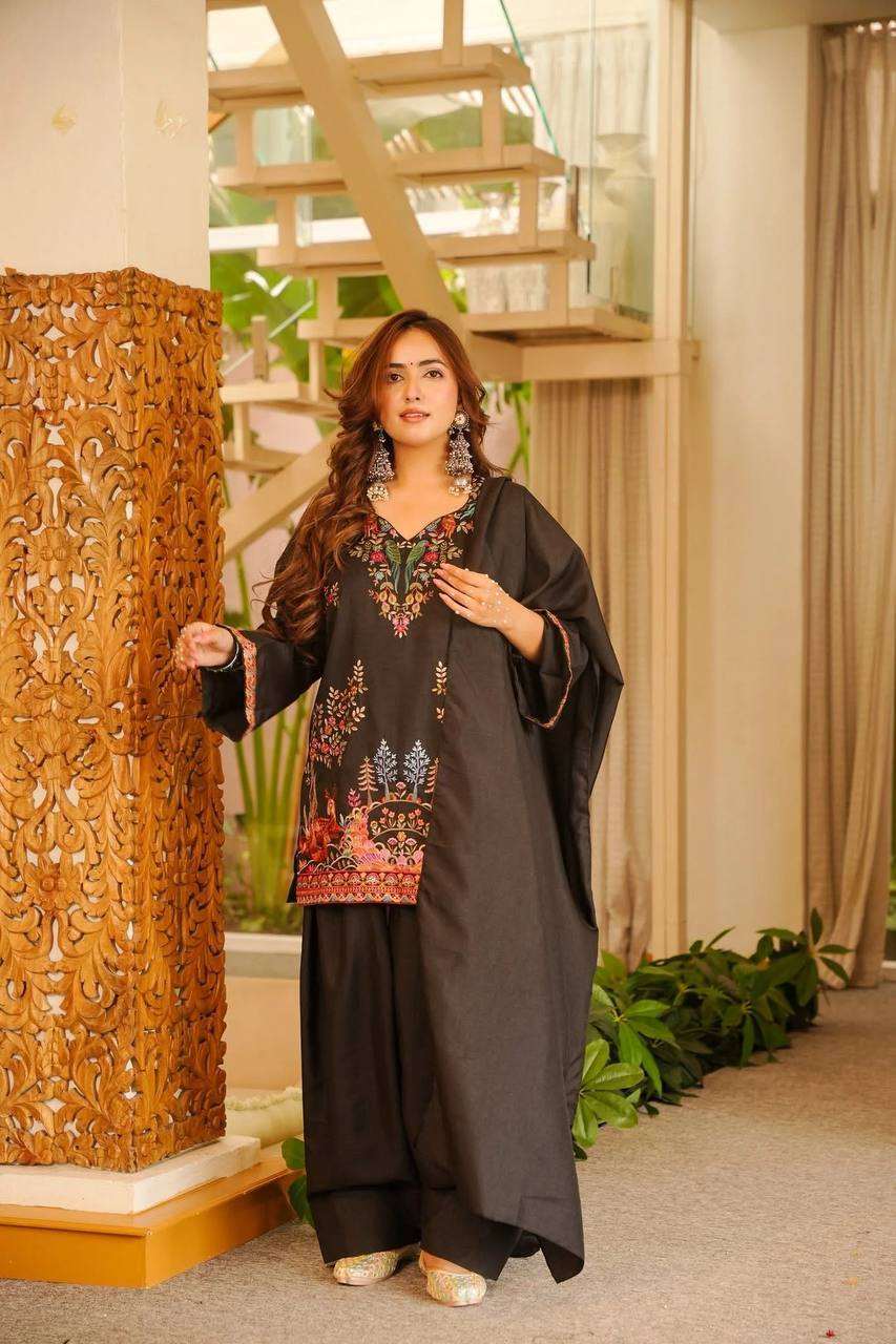 Designer Black Kurta Farshi Salwar Set for Graceful Festive and Casual Looks