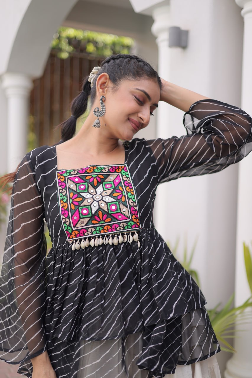 Women's Festive Navratri Ethnic Wear Top With Lehenga for Garba & Dandiya