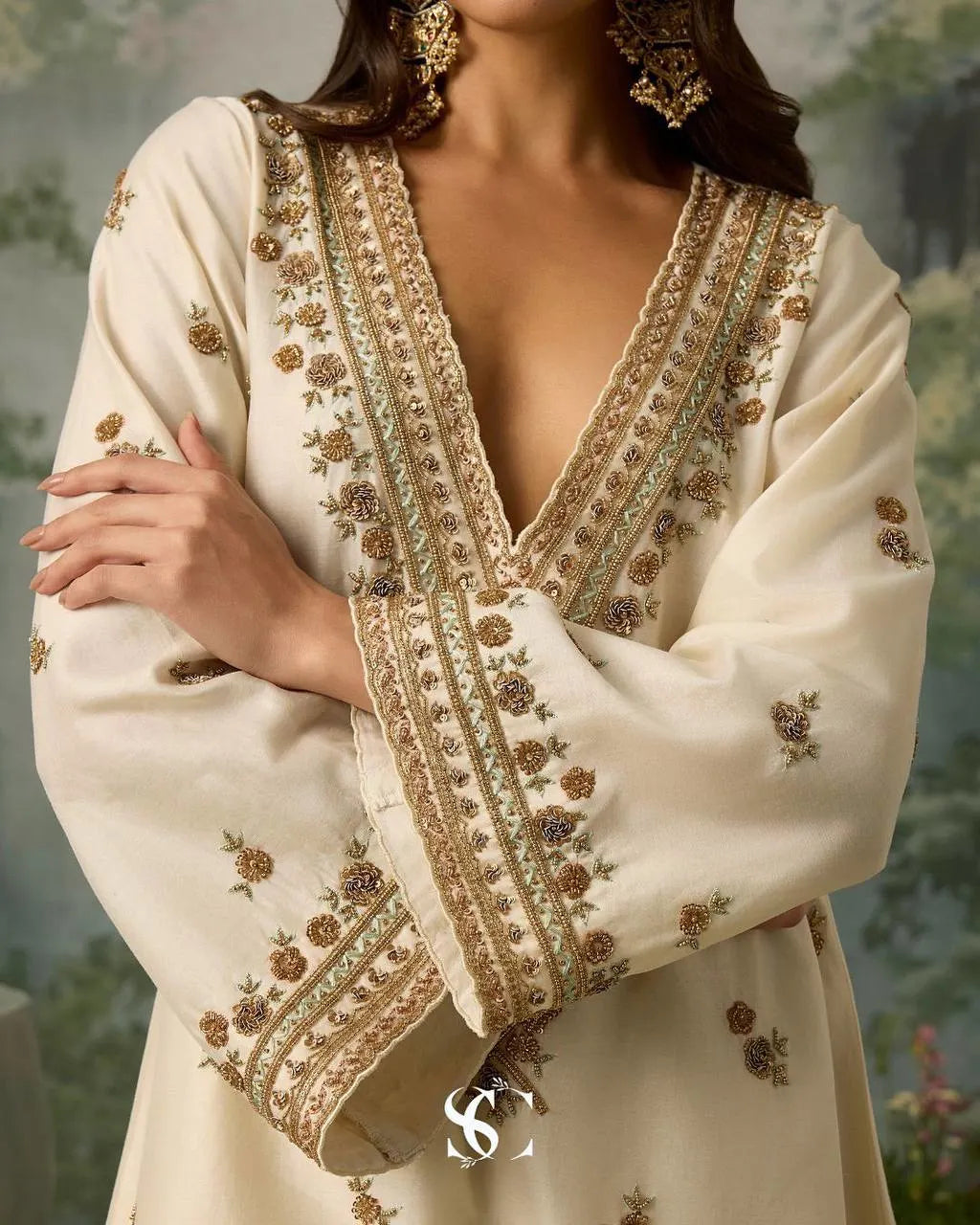 Soft Luxe Elegance: Roman Silk Suit Set with Sequence Embroidery & Organza Dupatta