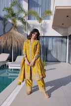 Elegant Glow: Zari & Sequins Embroidered Kurti Pant Set with Dupatta