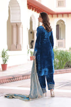 Rich Velvet Partywear Set with Sequence â€“ Zari Work