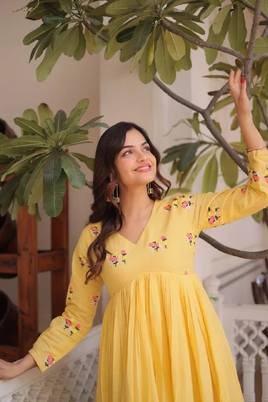 Elegant Cotton Embroidered Kurti Set with Comfortable Pant