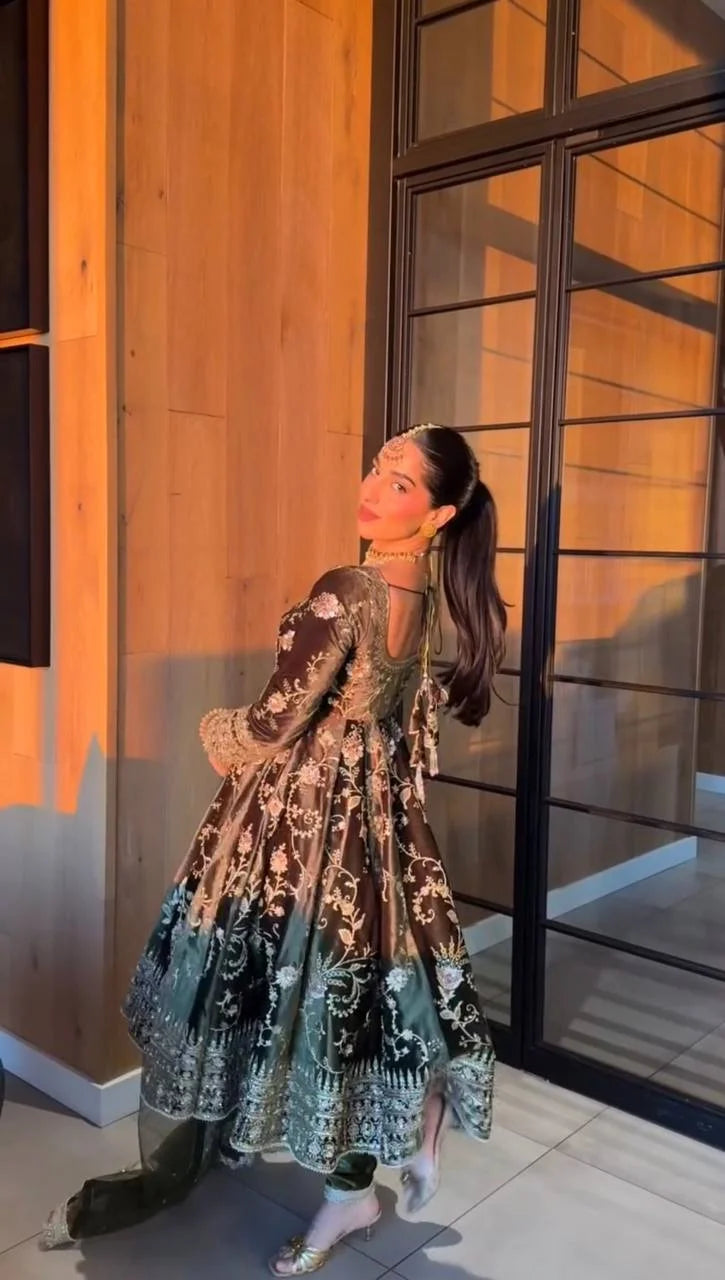 Luxury Velvet Top & Pant Set with Butterfly Net Dupatta