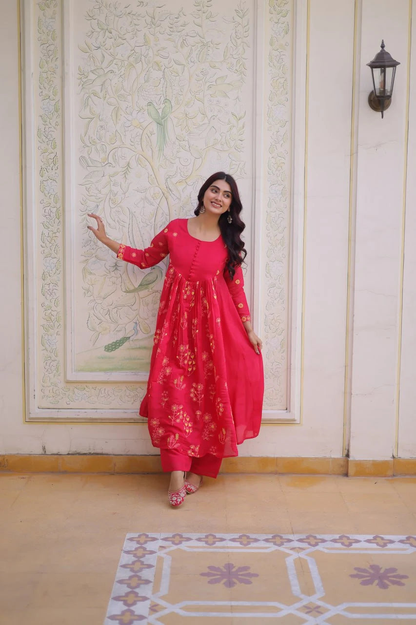 Traditional Floral Embroidered Kurti with Modern Pant Style