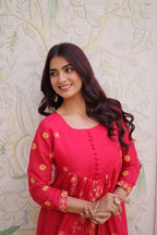Traditional Floral Embroidered Kurti with Modern Pant Style