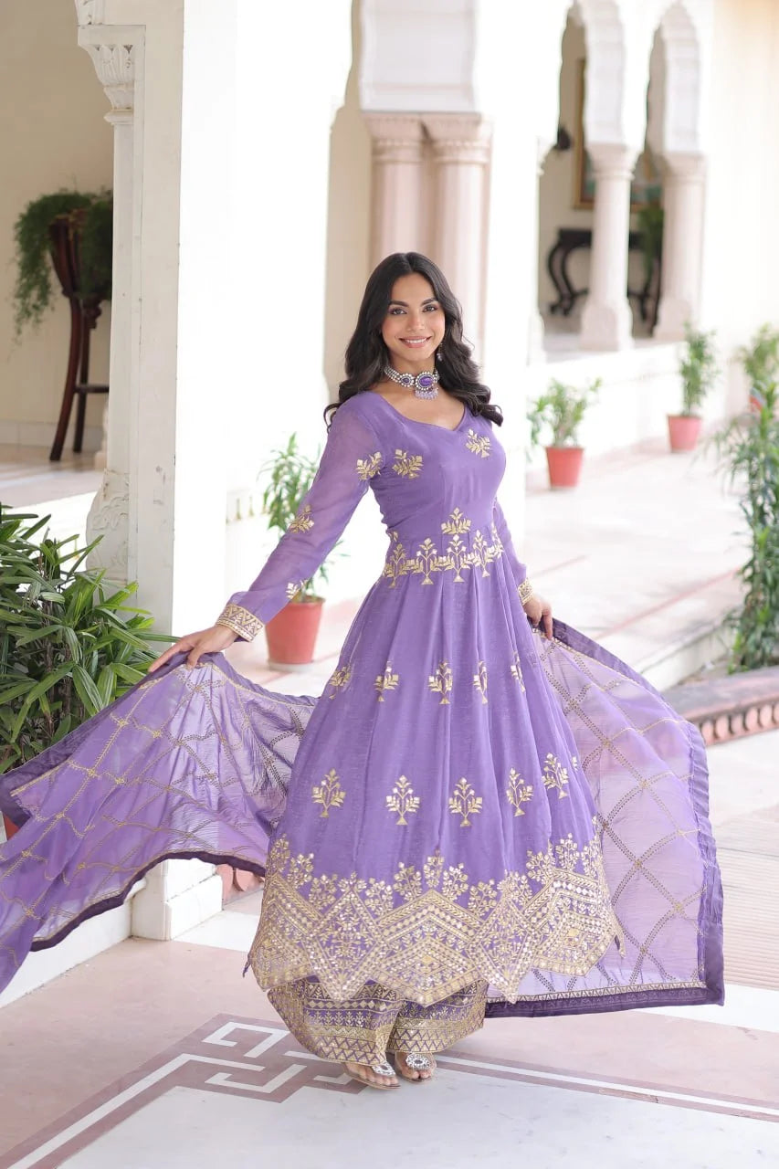 Elegant Silver Crunchy Full Sleeve Gown with Embroidered Dupatta & Bottom