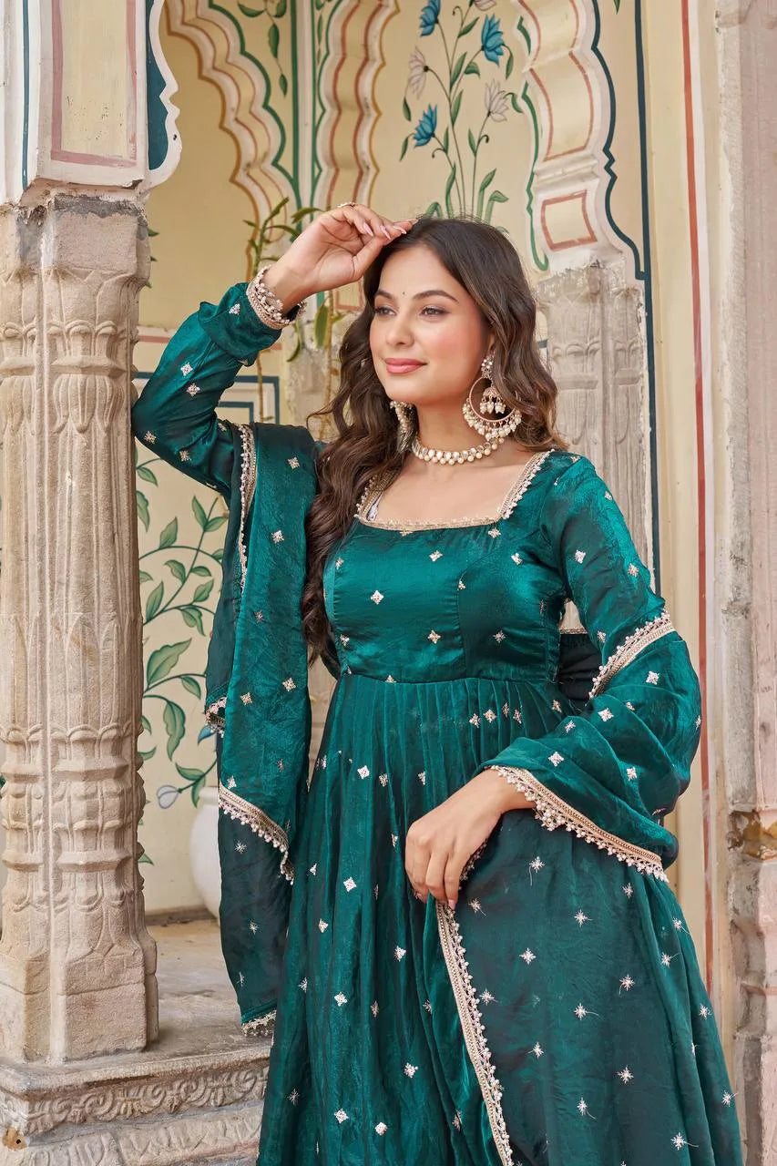 Royal Teal Green Fendy Silk Kurta Pent Set with Embroidered Dupatta