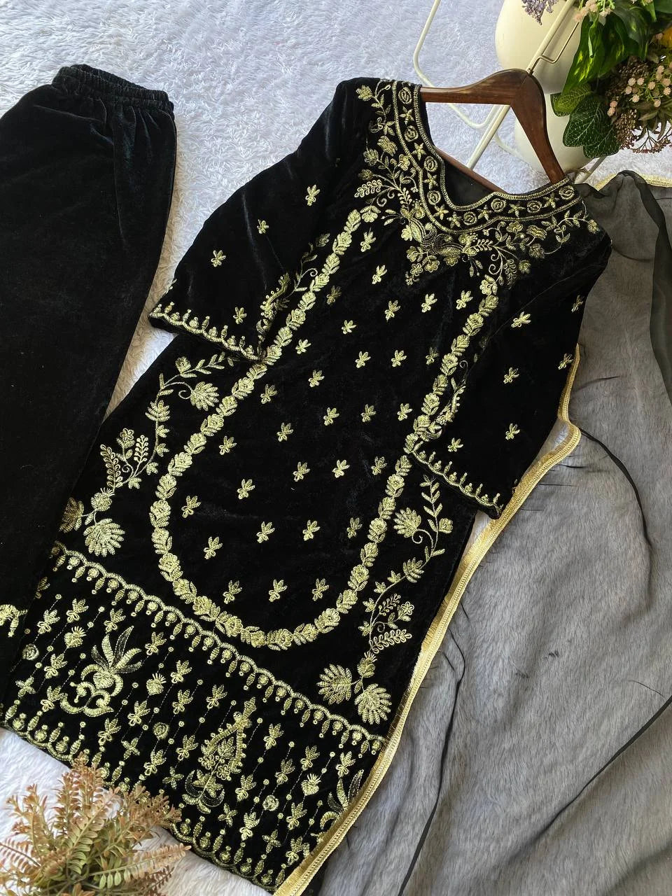 Velvet Embroidered Kurti Plazzo Set for Festive & Wedding Wear