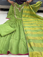 Designer Green Chanderi Suit – Pure Mul Fabric with Banarasi Dupatta & Matching Pant