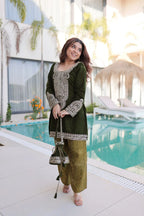 Traditional 9000 Velvet Ethnic Set with Zari Coding Work & Batwa