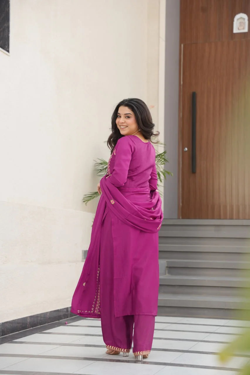 Classic Magenta Trio : Zari Thread Work Chinnon Silk Set