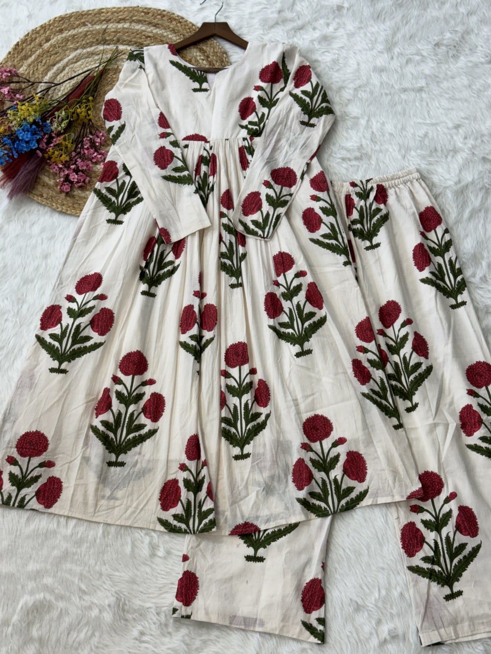 Trending Ethnic Co-ord Set for a Graceful and Stylish Look