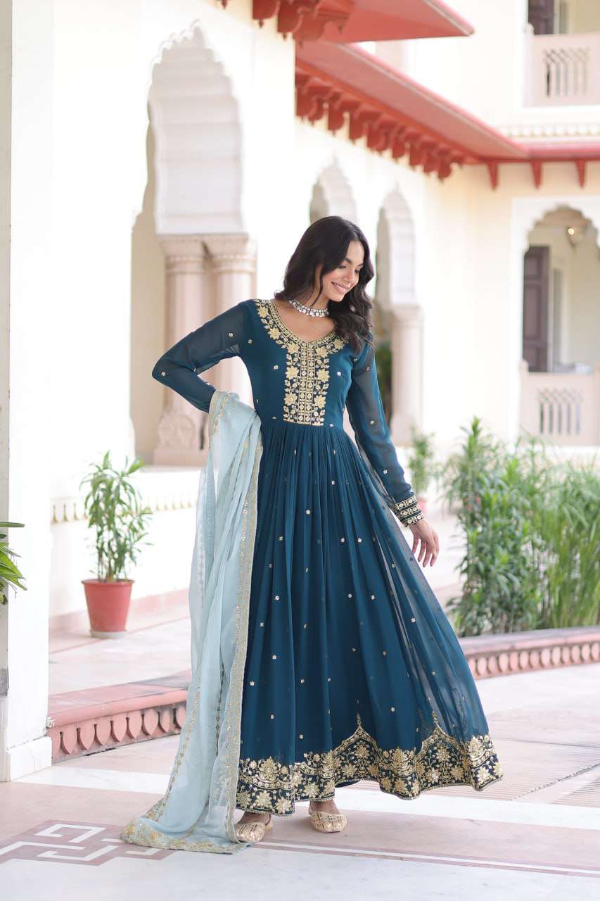 Elegant Long Gown With Russian Silk Dupatta : Perfect for Festive Evenings
