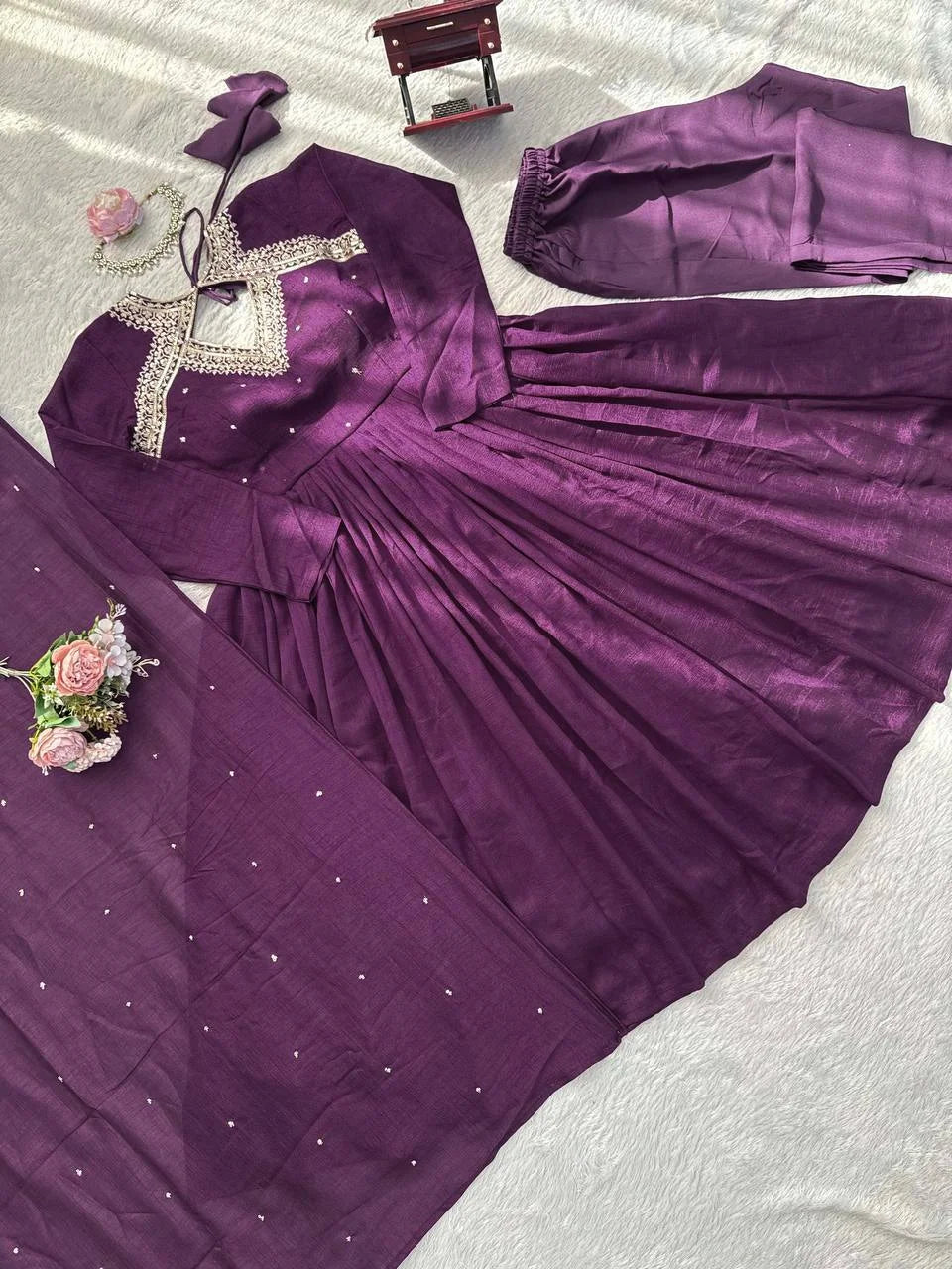 Chic Vichitra Silk Anarkali Set â€“ Perfect for Festive Occasions