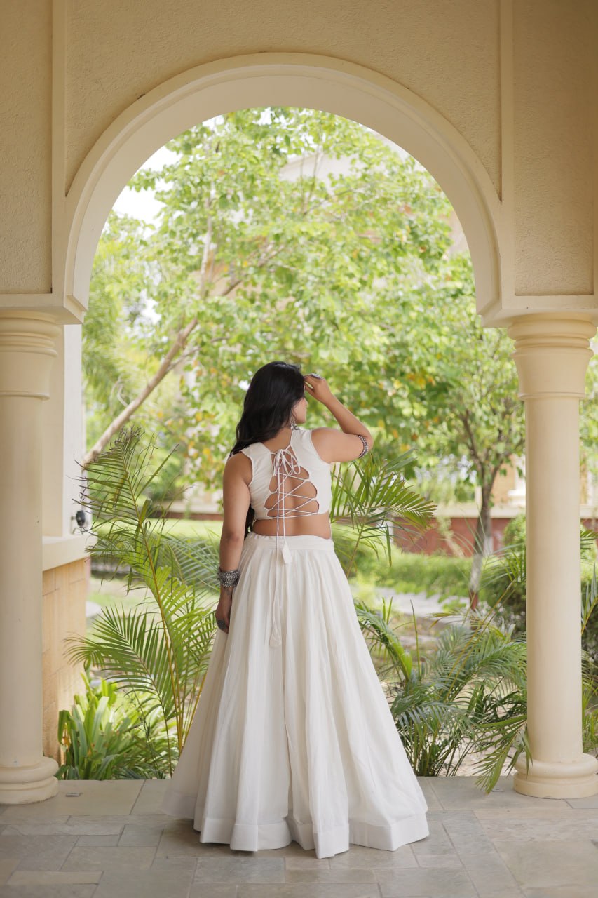Elegant Cotton Lehenga Choli with Gamthi Embroidered Blouse for Festive Garba