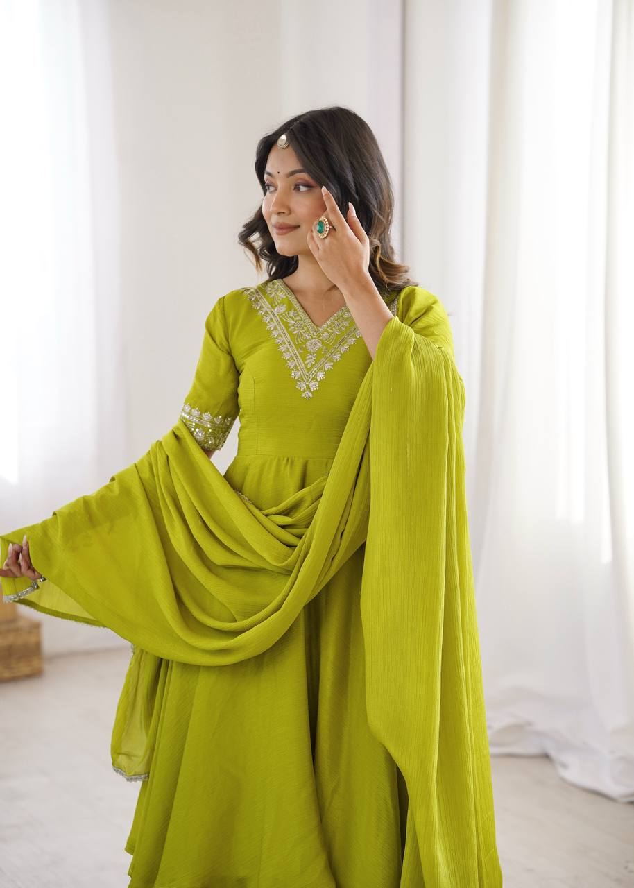 Green Chinnon Silk Festive & Partywear Kurti Palazzo Set For Women