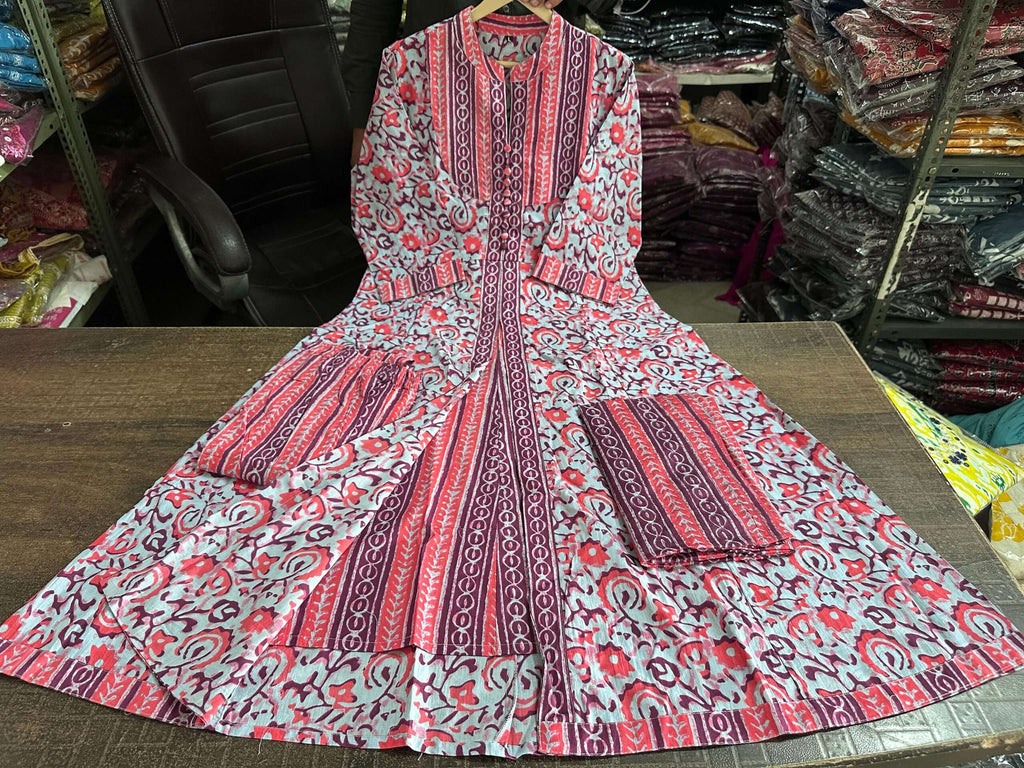 Crafted in cotton with intricate print work