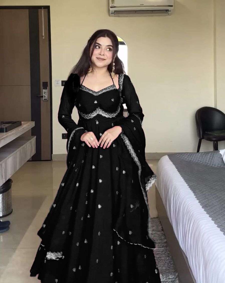 Black Designer Anarkali Ensemble â€“ Thread & Sequence Work with 4-Side Lace Dupatta