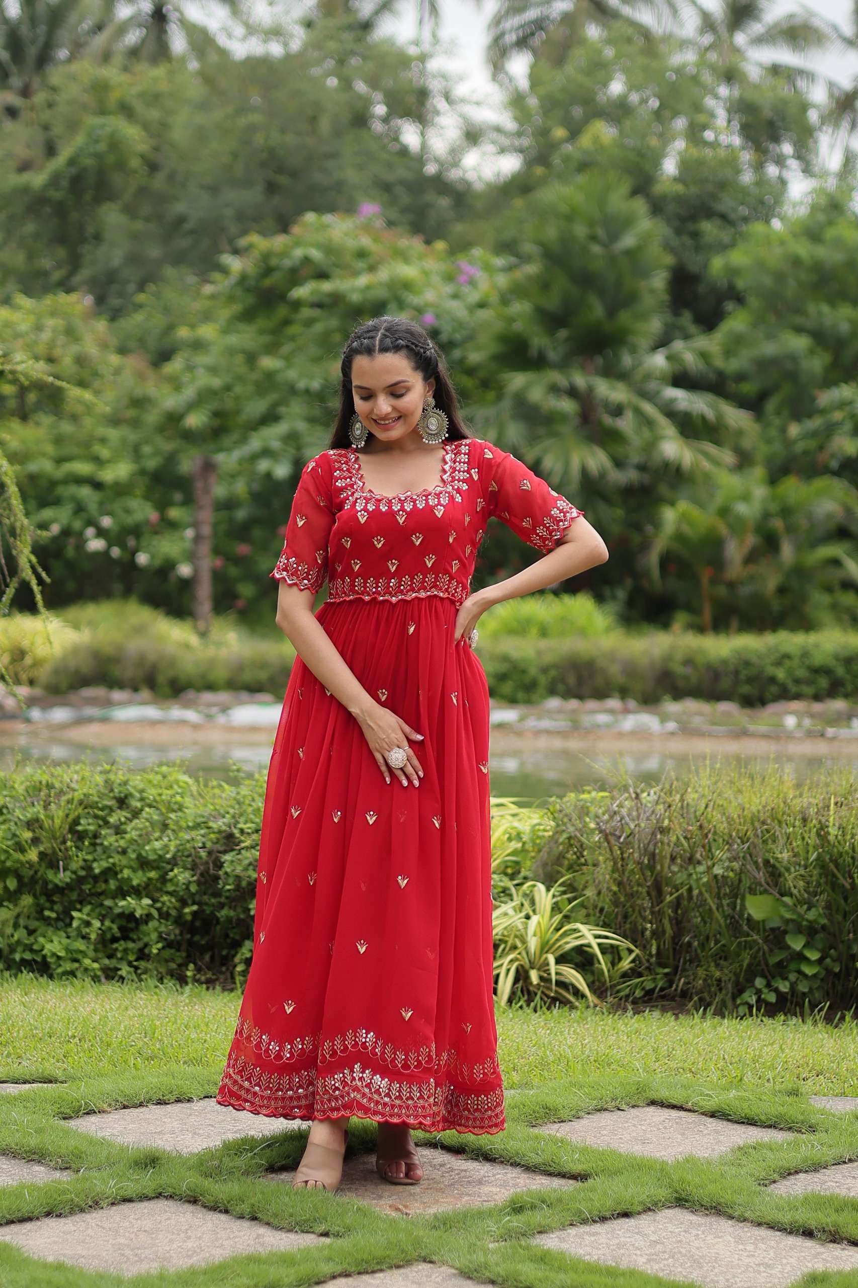 Elegant Faux Blooming Gown â€“ Zari & Sequence Embroidered Luxury