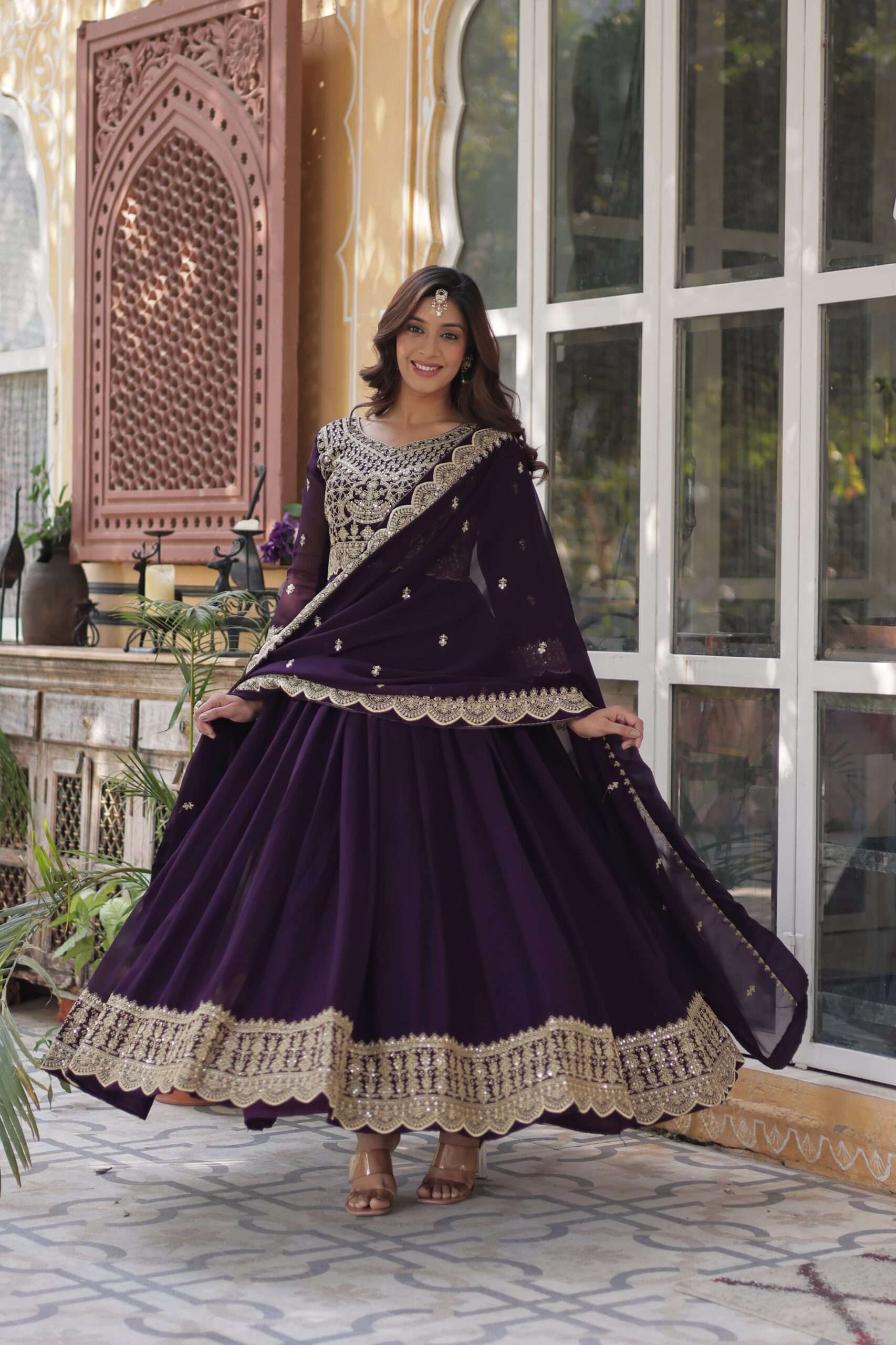 Elegant Faux Blooming Gown Set with Dupatta