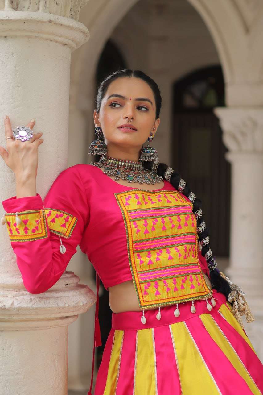 Elegant Mirror Lace Navratri Lehenga Choli for Garba Nights