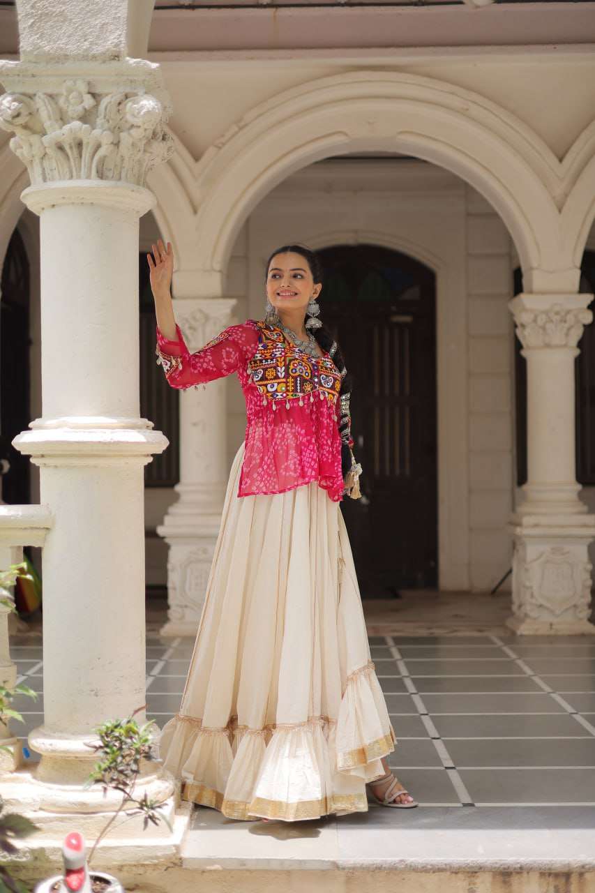 Pink Bandhani &amp; Kutchi Gamthi Patchwork Navratri Lehenga