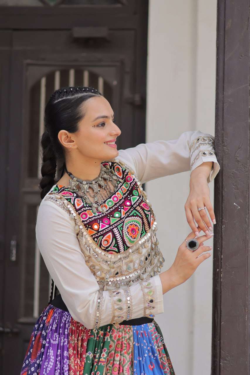 Cotton Printed Lehenga Choli with Mirror Work â€“ Navratri Special
