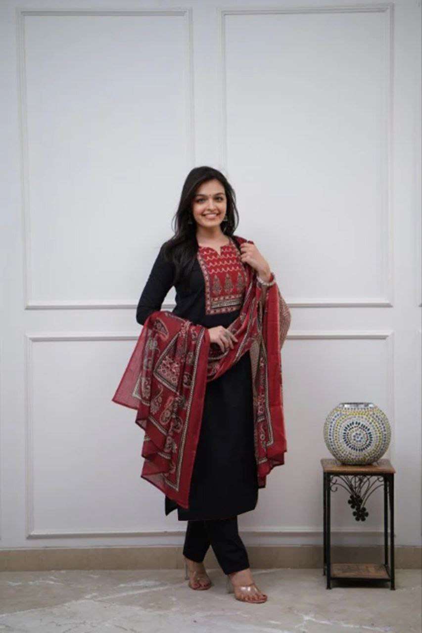 Pure Fine Cotton Black Kurti Set with Maslin Dupatta - Handwork Detailing