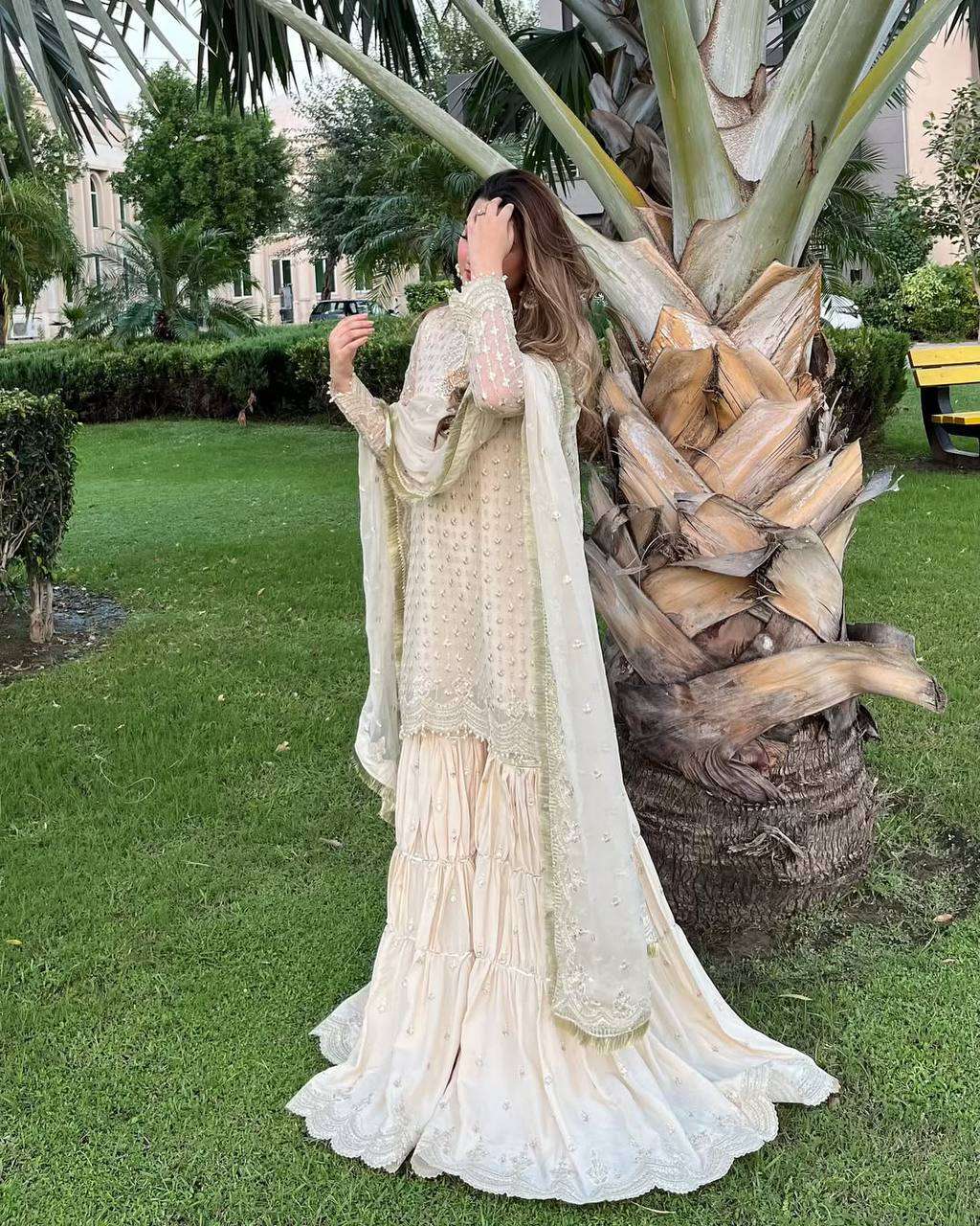 Full-sleeved sophistication meets sequin shimmer in Chinon grace