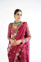 Regal Drapes: Designer Sarees for Diwali & Wedding Celebrations
