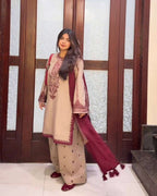 Intricate thread embroidery on Top, Pant with Dupatta