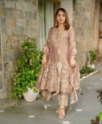 Top made with rich Fandy silk fabric for a regal look