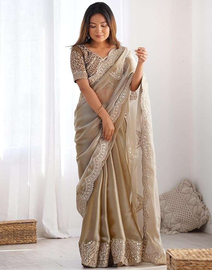 Women's Organza Sequence Embroidery Scollped Border Saree