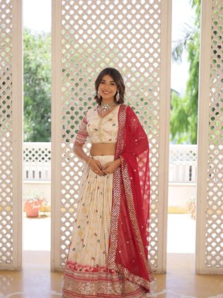 Graceful Bridal Wear : White Lehenga Choli With Dupatta