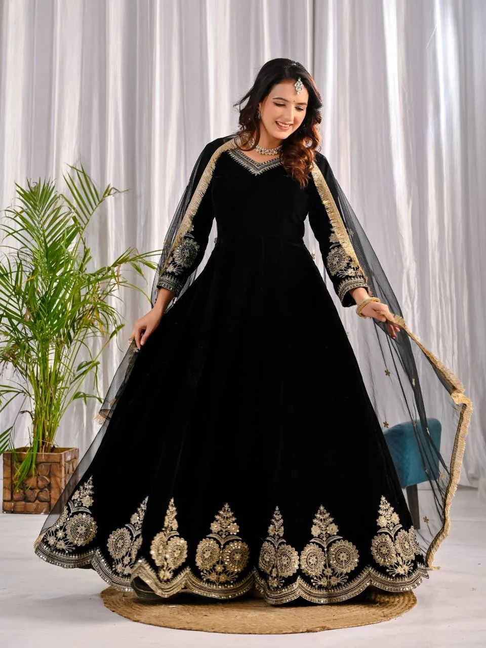 Heavy Velvet Embroidered Anarkali Set with Premium Net Dupatta