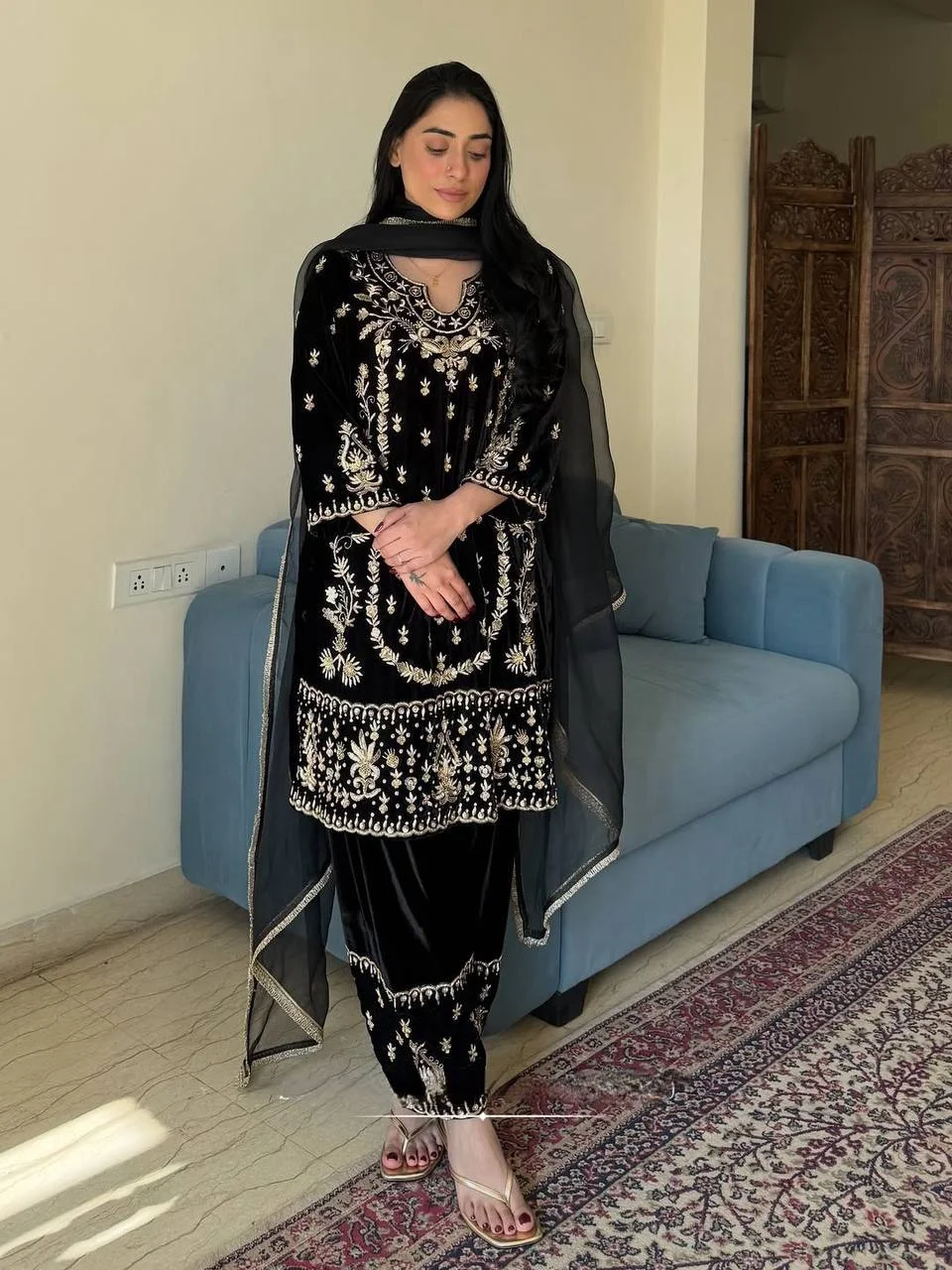 Velvet Embroidered Kurti Plazzo Set for Festive & Wedding Wear