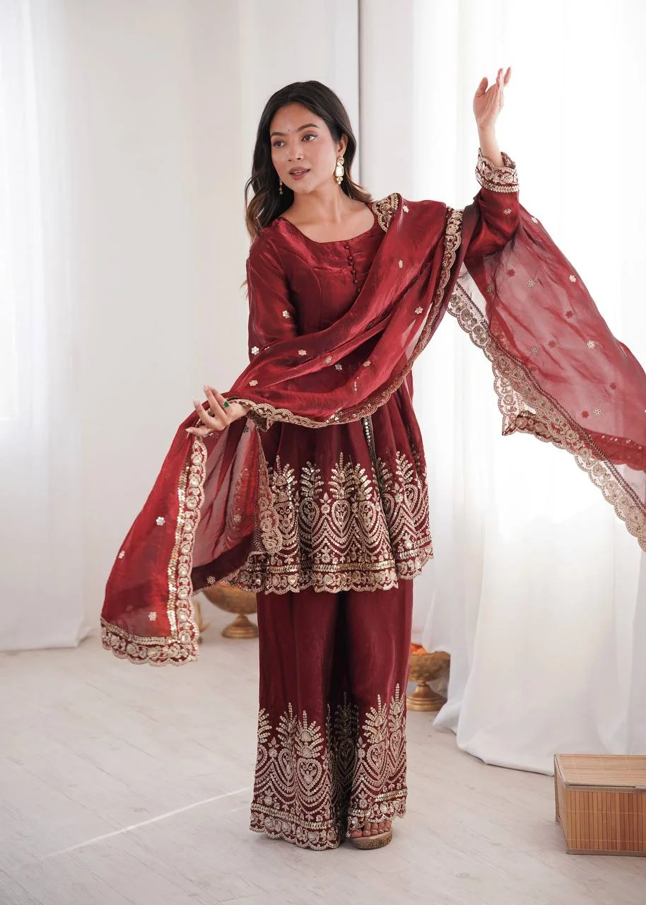 Luxury Festive Wear Set – Two-Tone Fandy Silk Top, Plazzo & Dupatta