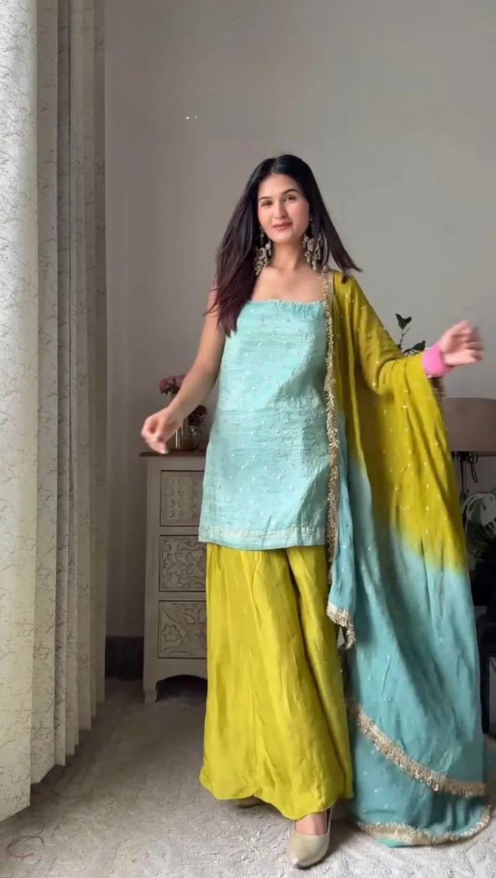Pastel Glam: Designer Chinon Silk Embroidered Kurti Set - Perfect for Eid